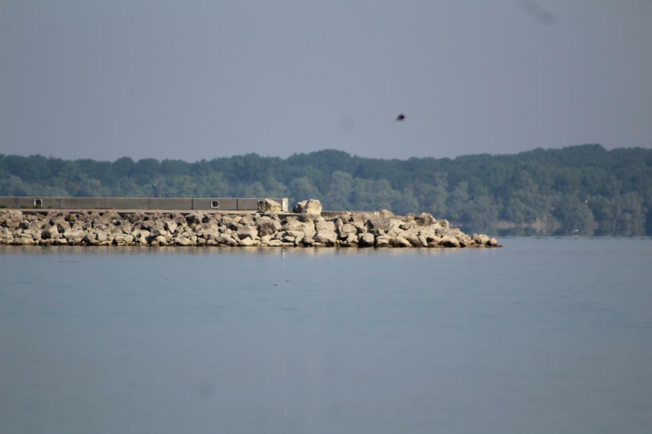 Le Port Mesnil Vila Exterior foto